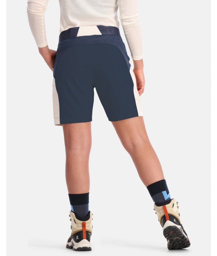 Dámské turistické kraťasy Kari Traa Sanne Trail